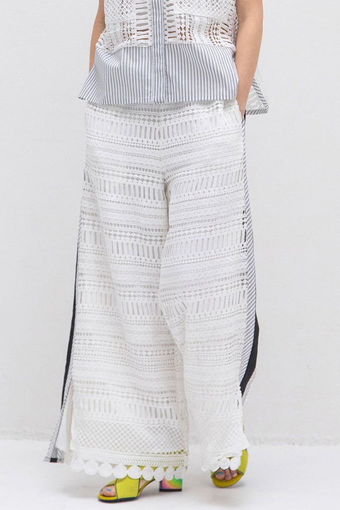 LACE STRIPE SIDE LINE PANTS — aulaaila