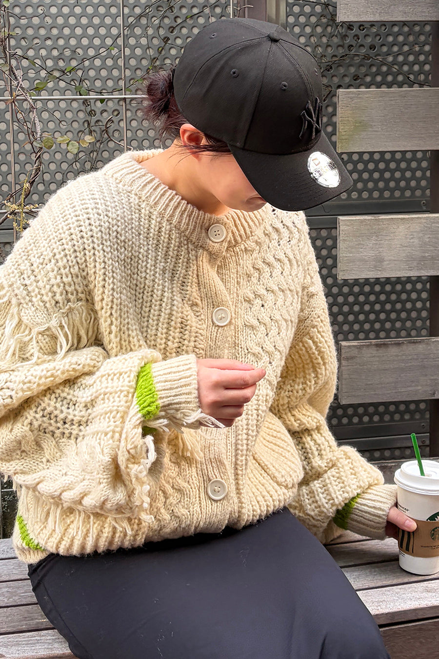 みるみる様　AULA AILA フリンジデザインアイボリーニットカーディガン FRINGE CARDIGAN — aulaaila