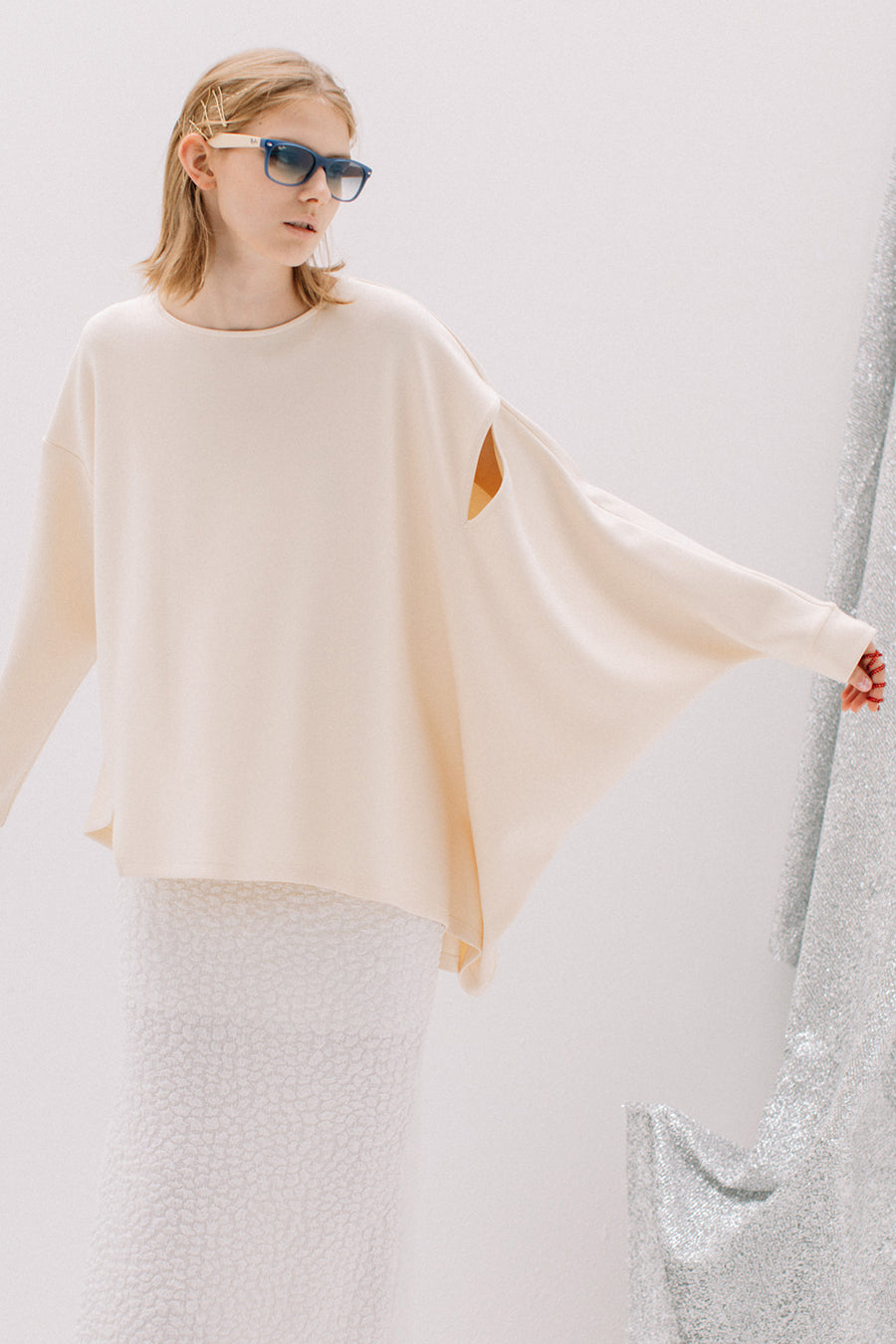 ASYMMETRY DOLMAN SLEEVE PULLOVER — aulaaila